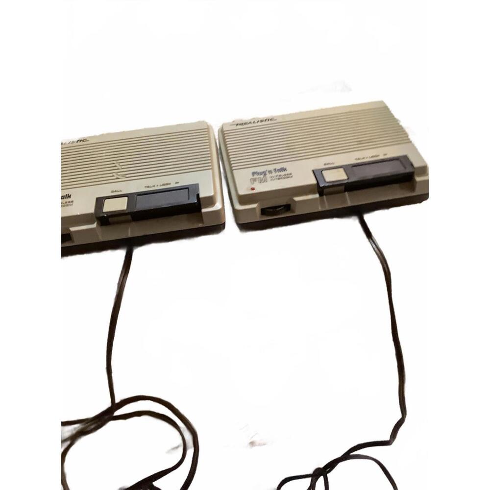 Realistic Plug'n Talk FM Wireless Intercom System - Picture 3 of 9